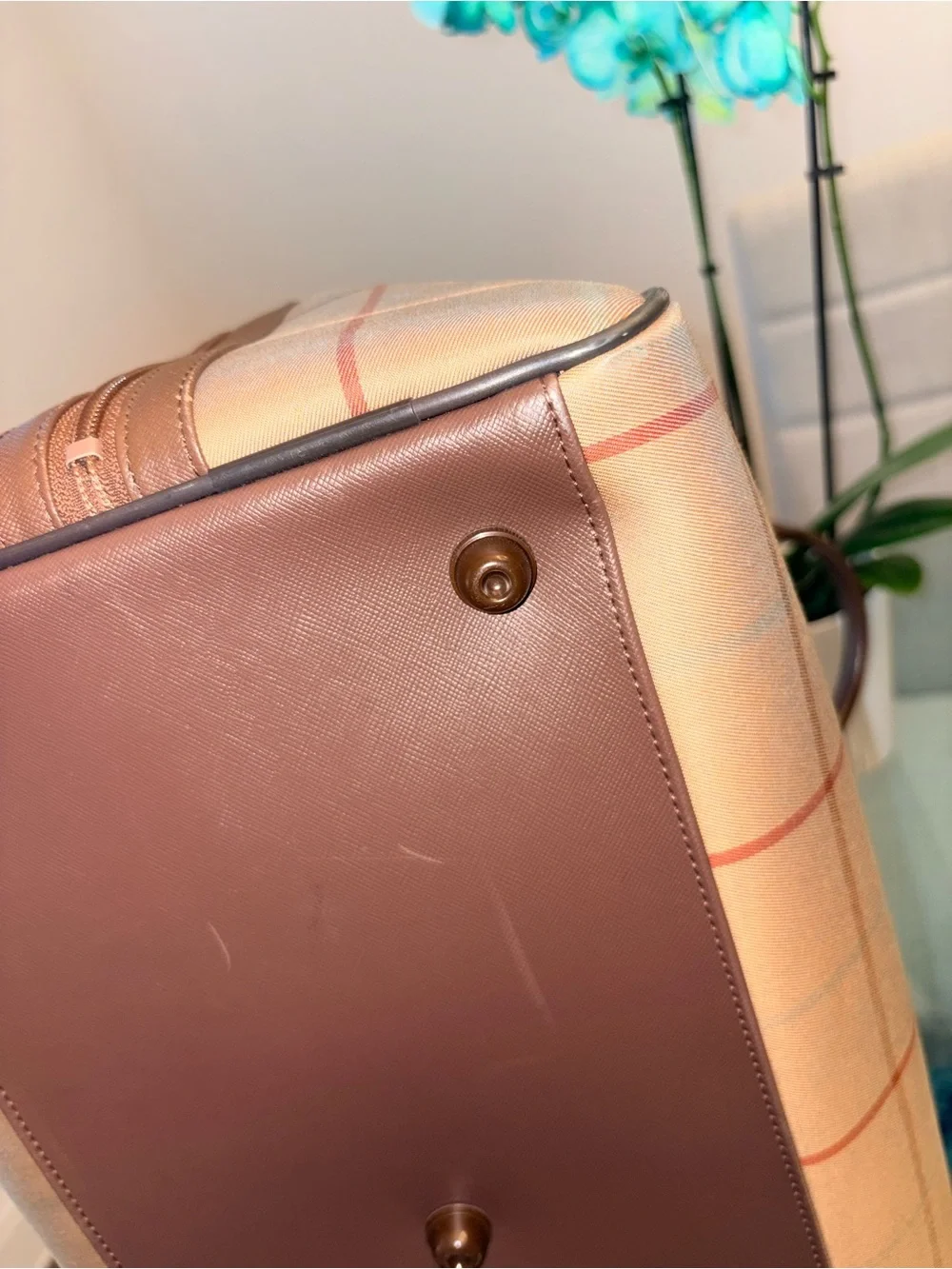 Vintage Burberrys Nova Check Boston Bag,